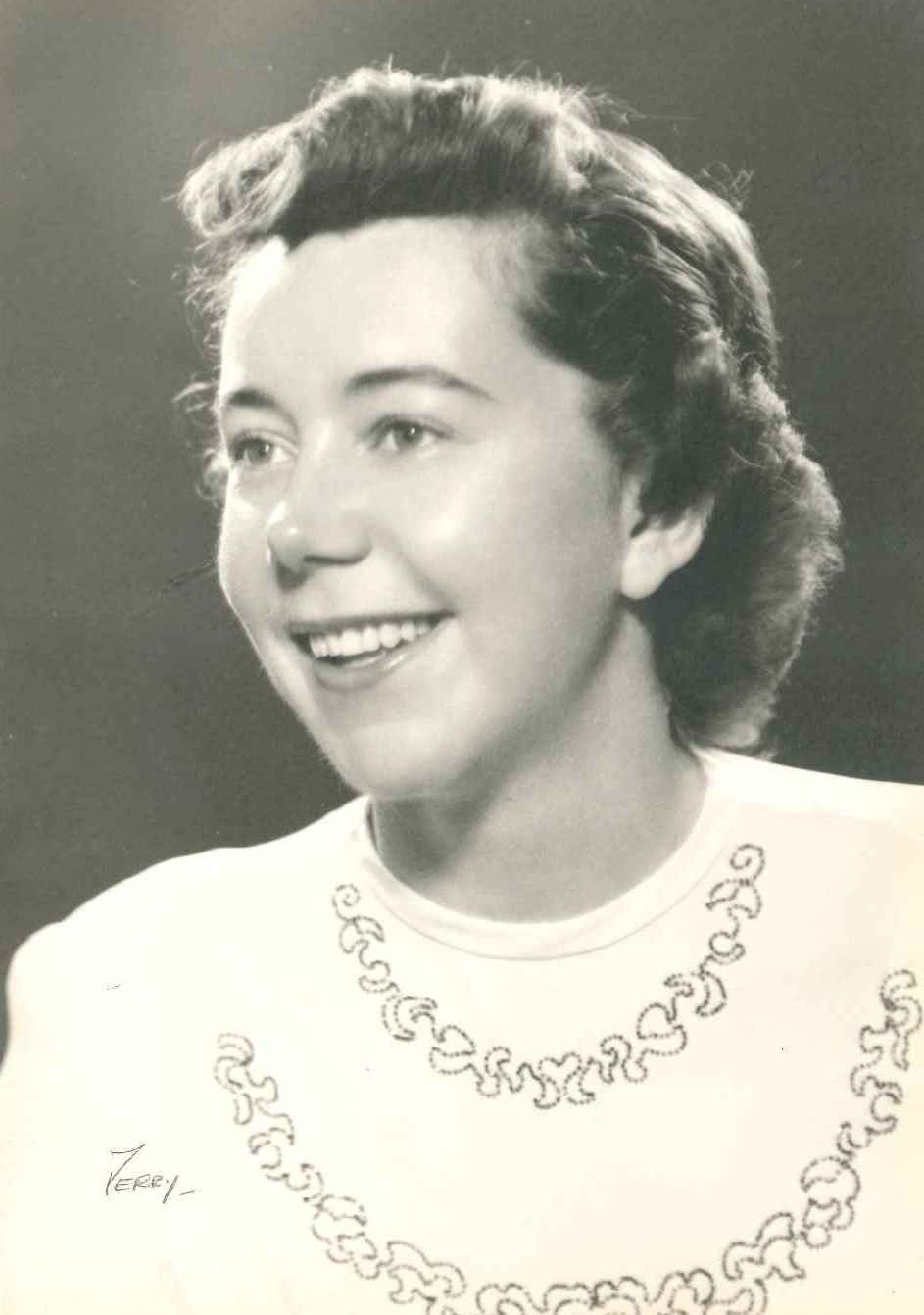 Frances Holter, 1947