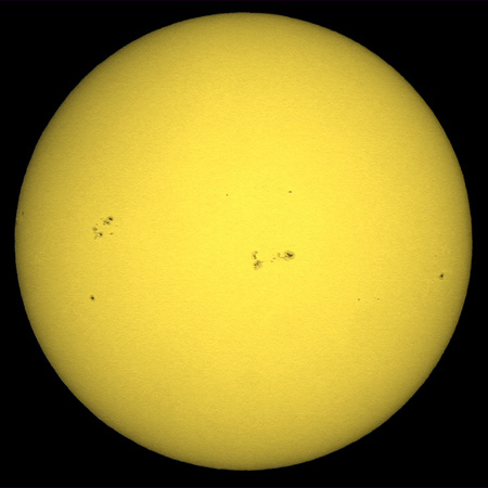Sunspot Group on July 4, 2005